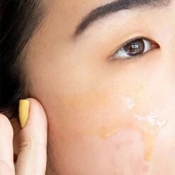 Cosmedix Simply Brilliant -Skin Care Products Store CosmedixSimplyBrilliant Faceapplication