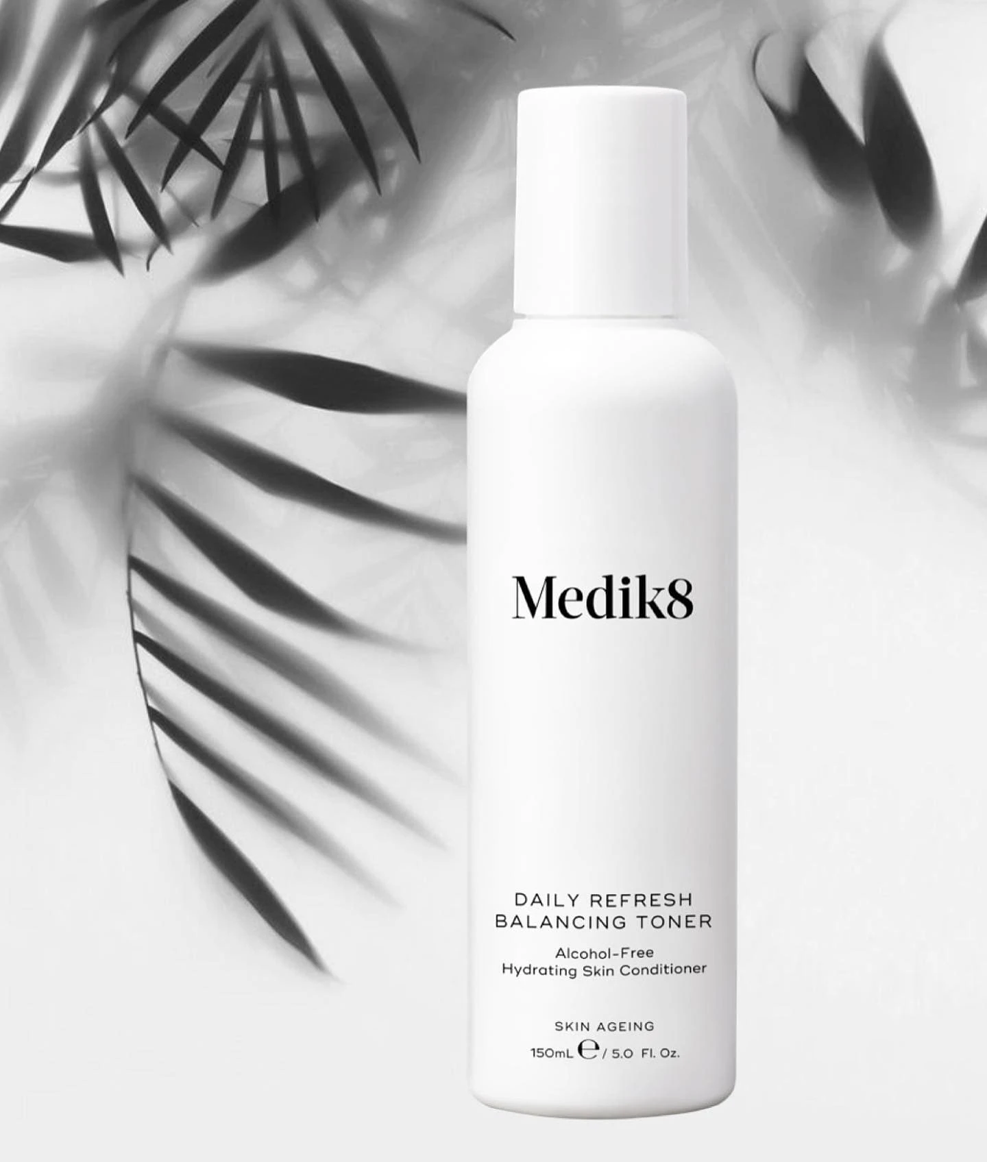 Medik8 Daily Refresh Balancing Toner 5 Medik8 Daily Refresh Balancing Toner - Image 3