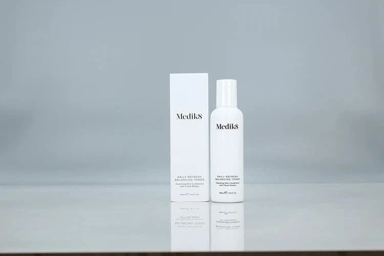 Medik8 Daily Refresh Balancing Toner 13 Medik8 Daily Refresh Balancing Toner - Image 11
