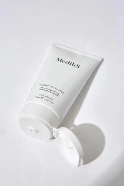 Medik8 Cream Cleanse 20 Medik8 Cream Cleanse -Skin Care Products Store MEDIK8 CreamCleanseRichAndNourisjingEffortlesscleanser