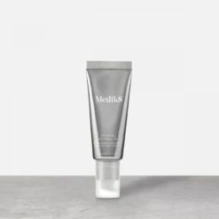 Medik8 Crystal Retinal 10 30 Medik8 Crystal Retinal 10 -Skin Care Products Store Medik8CrystalRetinal