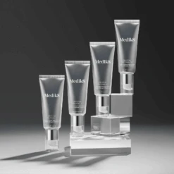 Medik8 Crystal Retinal 10 27 Medik8 Crystal Retinal 10 -Skin Care Products Store Medik8CrystalRetinal10rangeonline